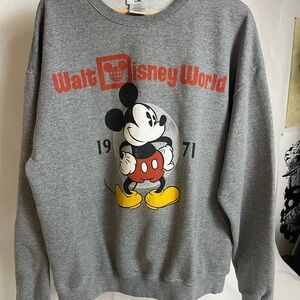 Disney World Vintage Style Sweatshirt with Mickey Mouse